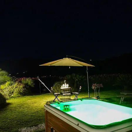 Casalina Bed and Breakfast *